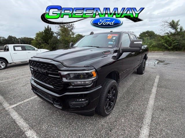 2024 RAM 2500 Big Horn — photo 1 of 26