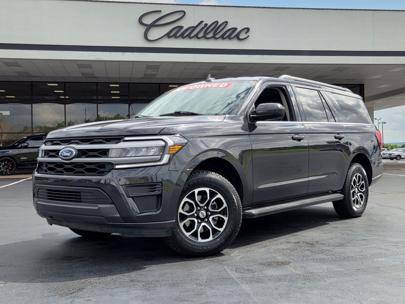 2024 Ford Expedition Max XLT — photo 1 of 39