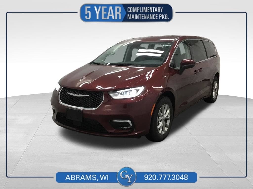2023 Chrysler Pacifica Base — photo 1 of 38