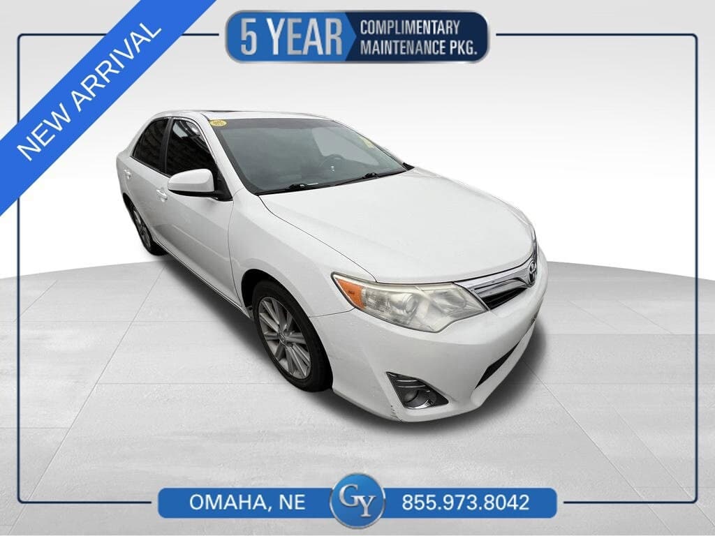2013 Toyota Camry L — photo 1 of 3