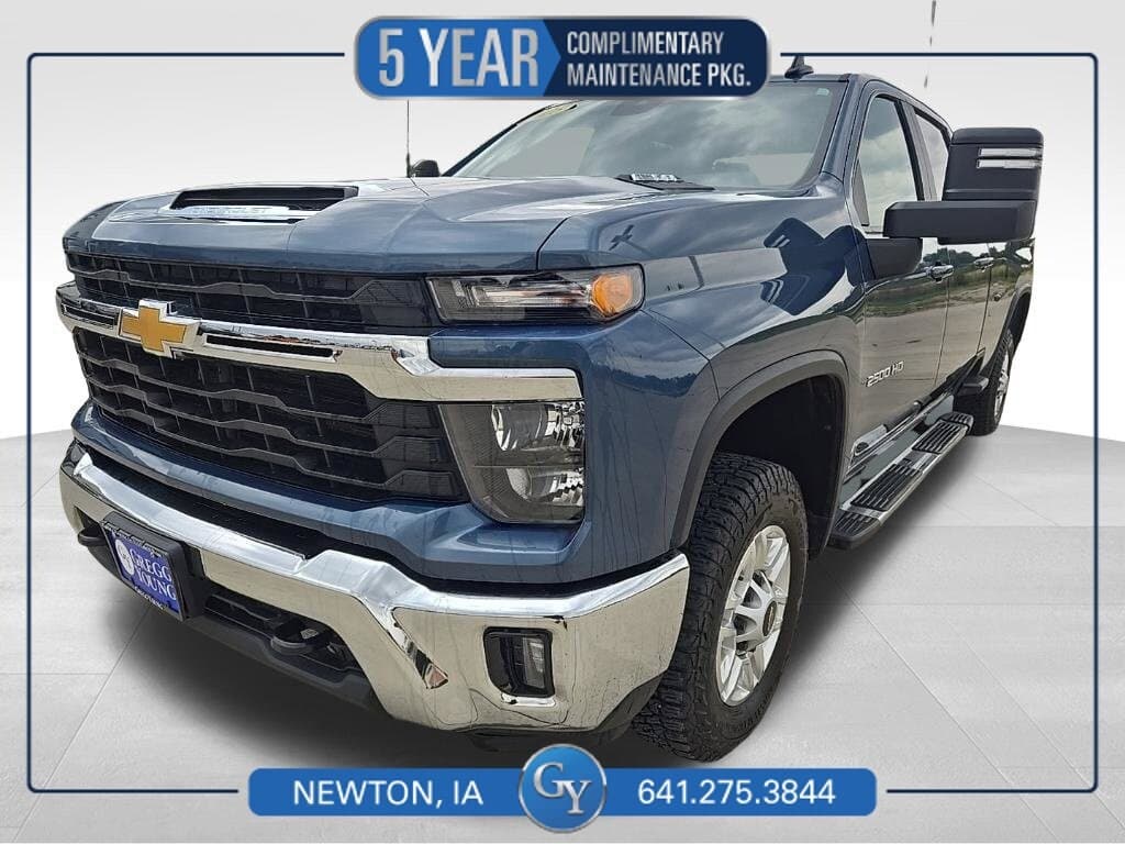 2025 Chevrolet Silverado 2500HD LT — photo 1 of 35