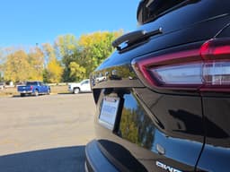 Extra Photo