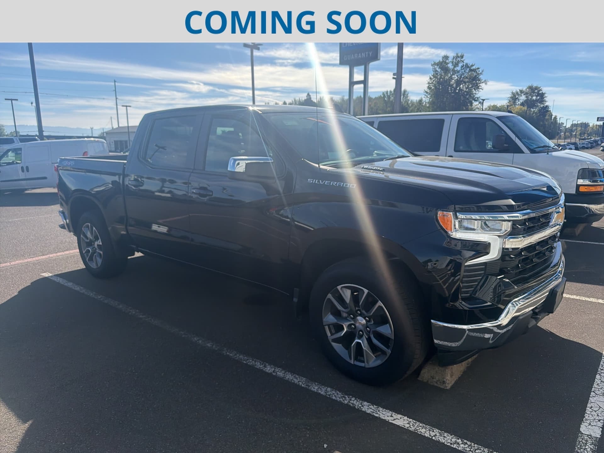 2026 Chevrolet Silverado 1500 Base — photo 1 of 18