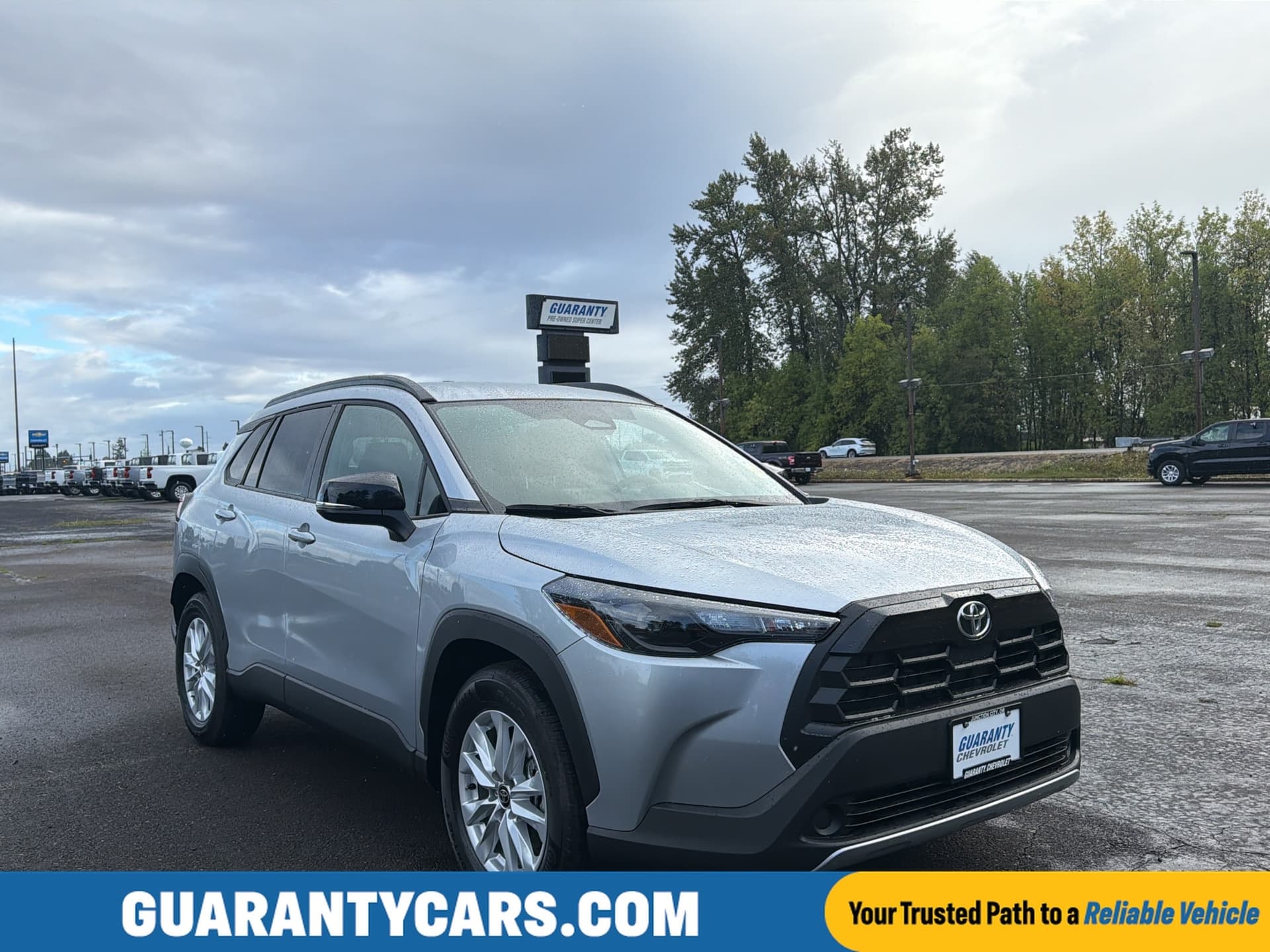 2026 Toyota Corolla Cross LE — photo 1 of 33