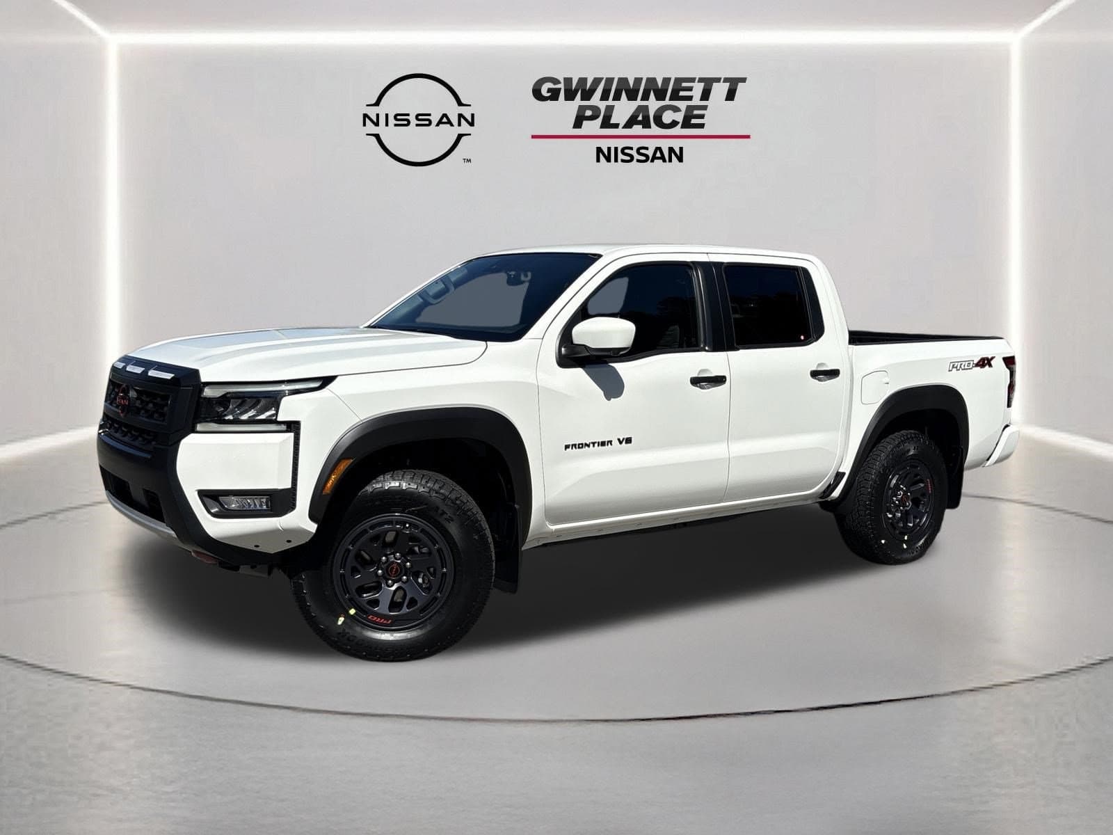 2027 Nissan Frontier PRO-4X — photo 1 of 25
