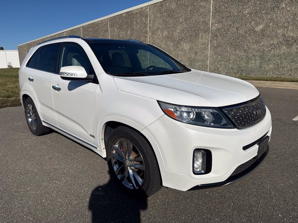 2015 Kia Sorento Base — photo 1 of 15