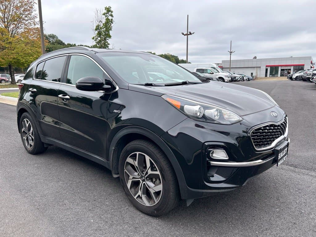 2020 Kia Sportage EX — photo 1 of 15
