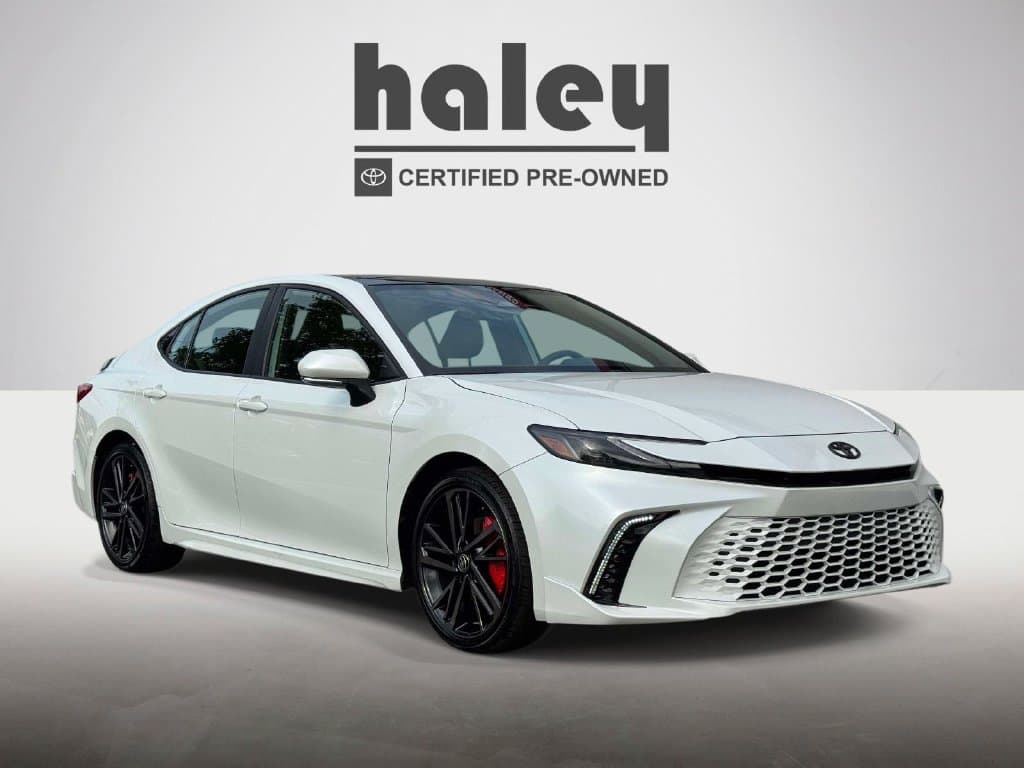 2025 Toyota Camry XSE — photo 1 of 29