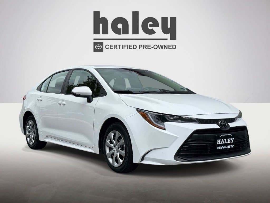 2025 Toyota Corolla LE — photo 1 of 27