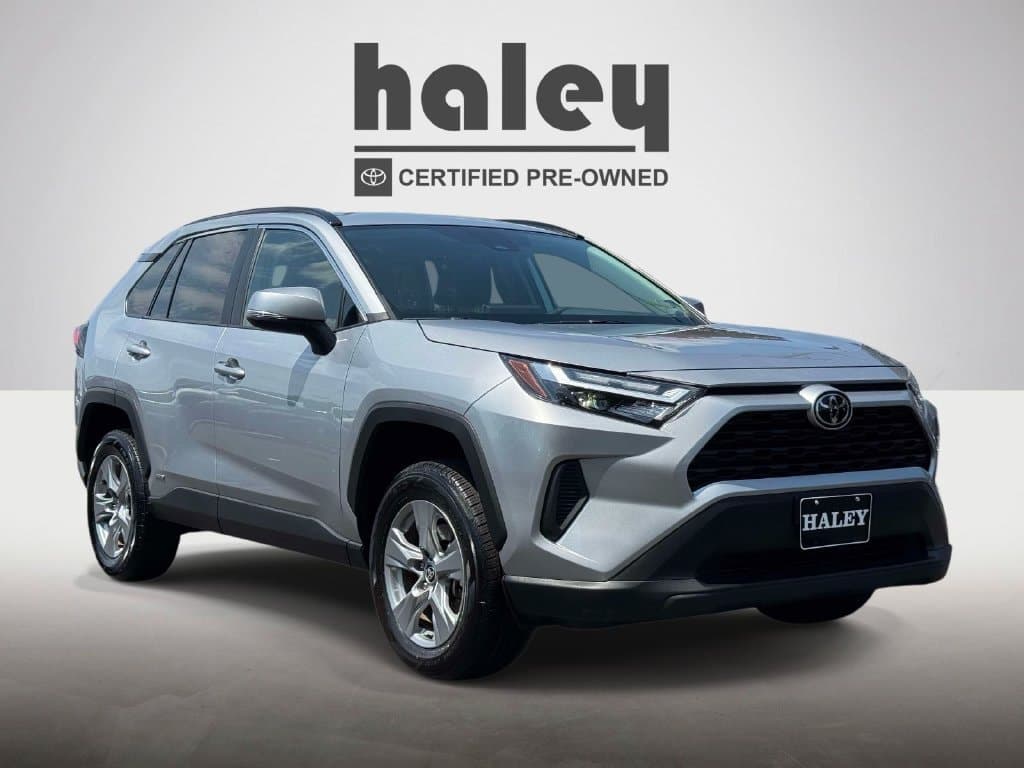 2025 Toyota RAV4 Base — photo 1 of 27