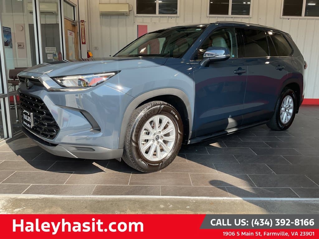 2025 Toyota Grand Highlander Hybrid XLE — photo 1 of 35