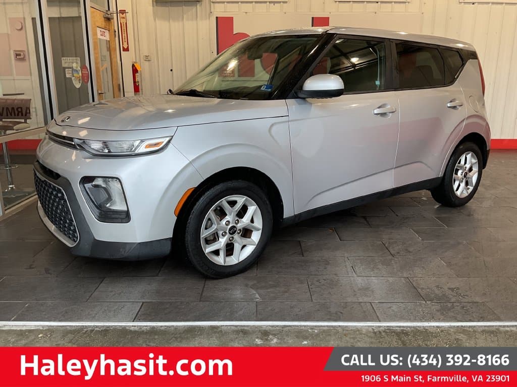 2020 Kia Soul S — photo 1 of 27