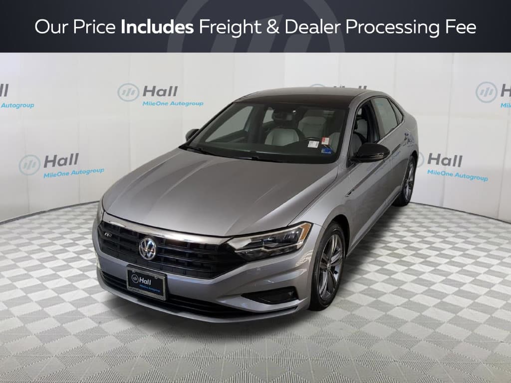 2021 Volkswagen Jetta R-Line — photo 1 of 31