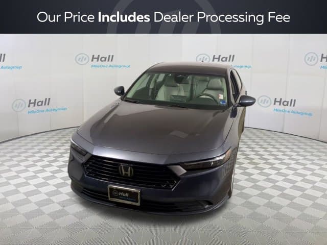 2025 Honda Accord Sedan LX — photo 1 of 30