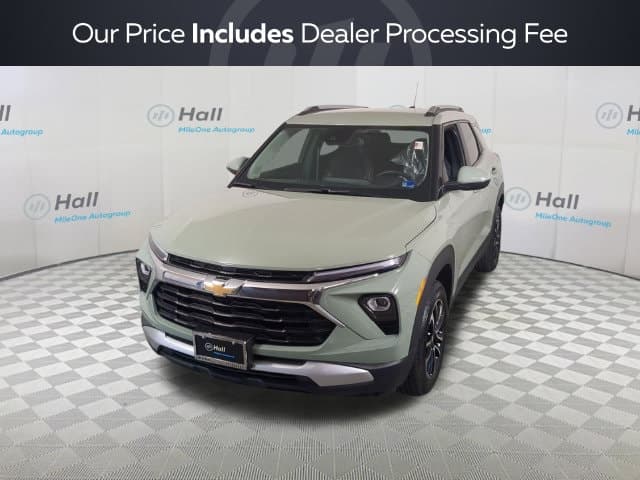 2025 Chevrolet Trailblazer LT — photo 1 of 30
