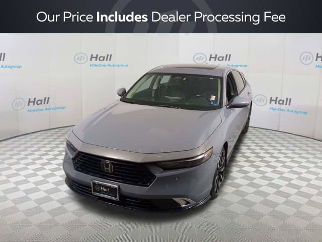 2023 Honda Accord Hybrid Touring — photo 1 of 32