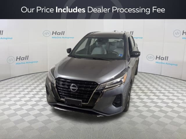 2024 Nissan Kicks SR — photo 1 of 30