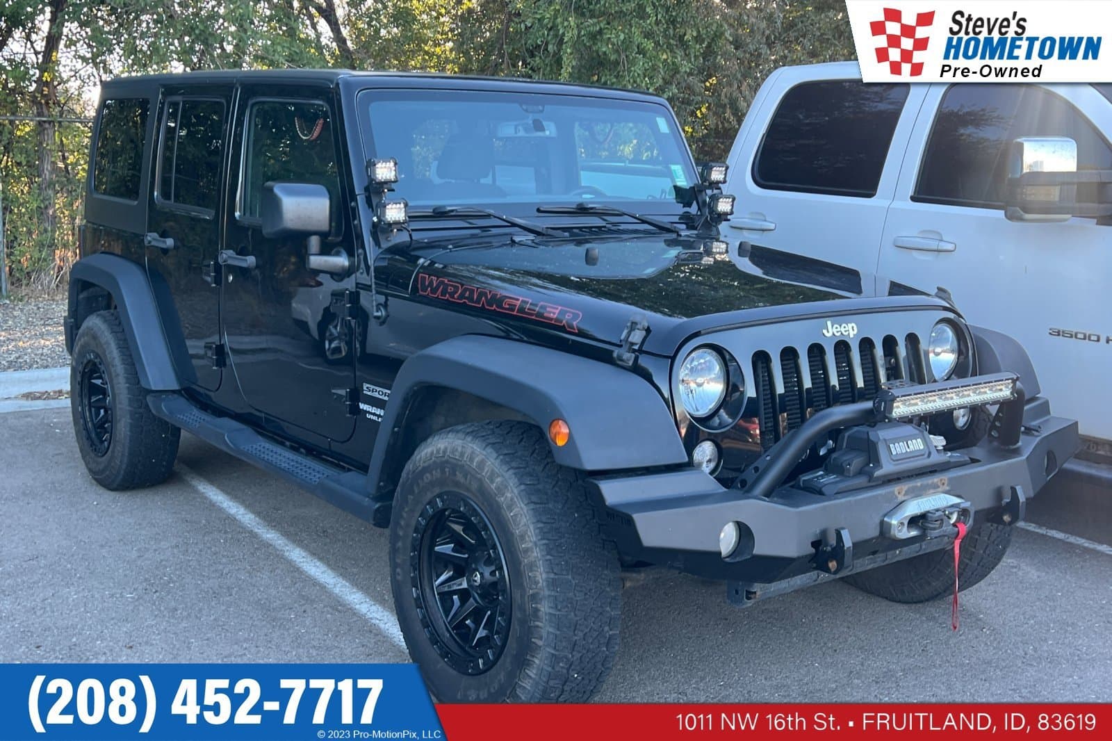 2017 Jeep Wrangler Unlimited Sport — photo 1 of 3