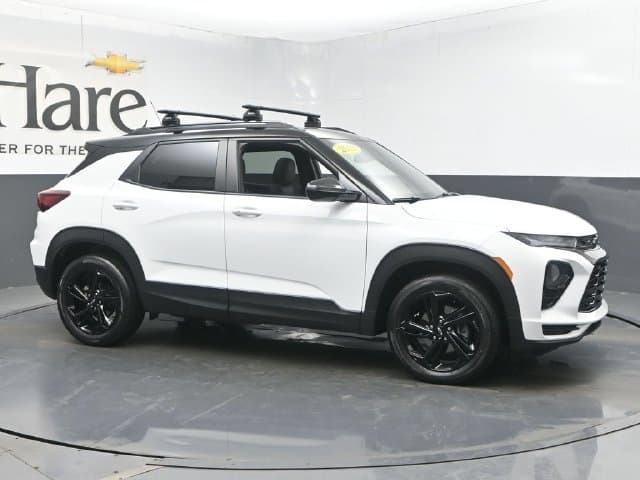 2023 Chevrolet Trailblazer RS — photo 1 of 64