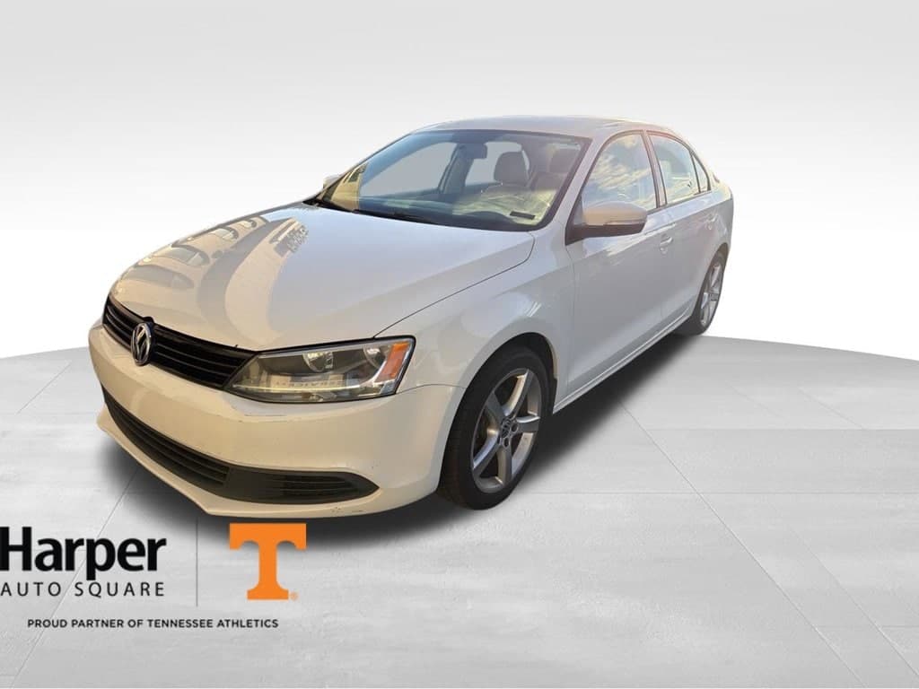 2012 Volkswagen Jetta Sedan SE — photo 1 of 18