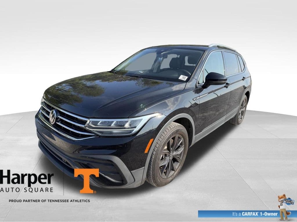 2024 Volkswagen Tiguan SE — photo 1 of 20
