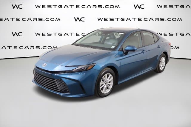 2026 Toyota Camry LE — photo 1 of 45