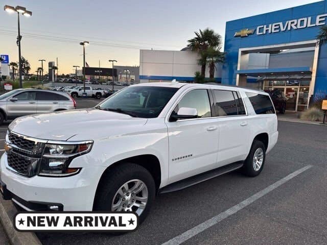 2020 Chevrolet Suburban LT — photo 1 of 7
