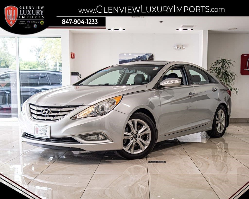 2013 Hyundai Sonata Limited — photo 1 of 37