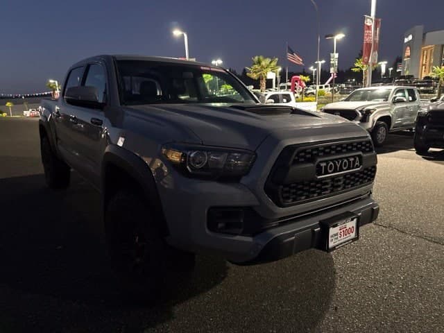 2017 Toyota Tacoma Base — photo 1 of 6