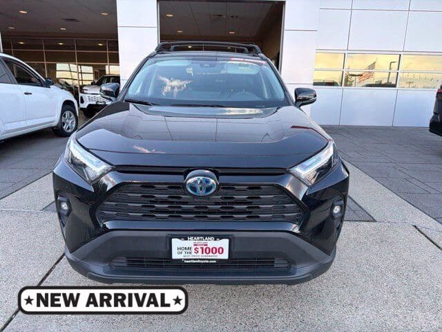 2022 Toyota RAV4 Hybrid XLE Premium — photo 1 of 8