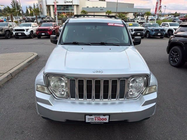 2012 Jeep Liberty Limited — photo 1 of 8