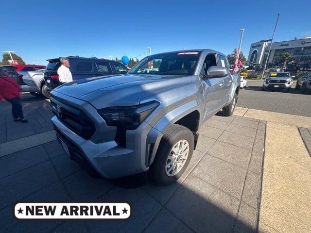 2025 Toyota Tacoma 4WD Base — photo 1 of 8