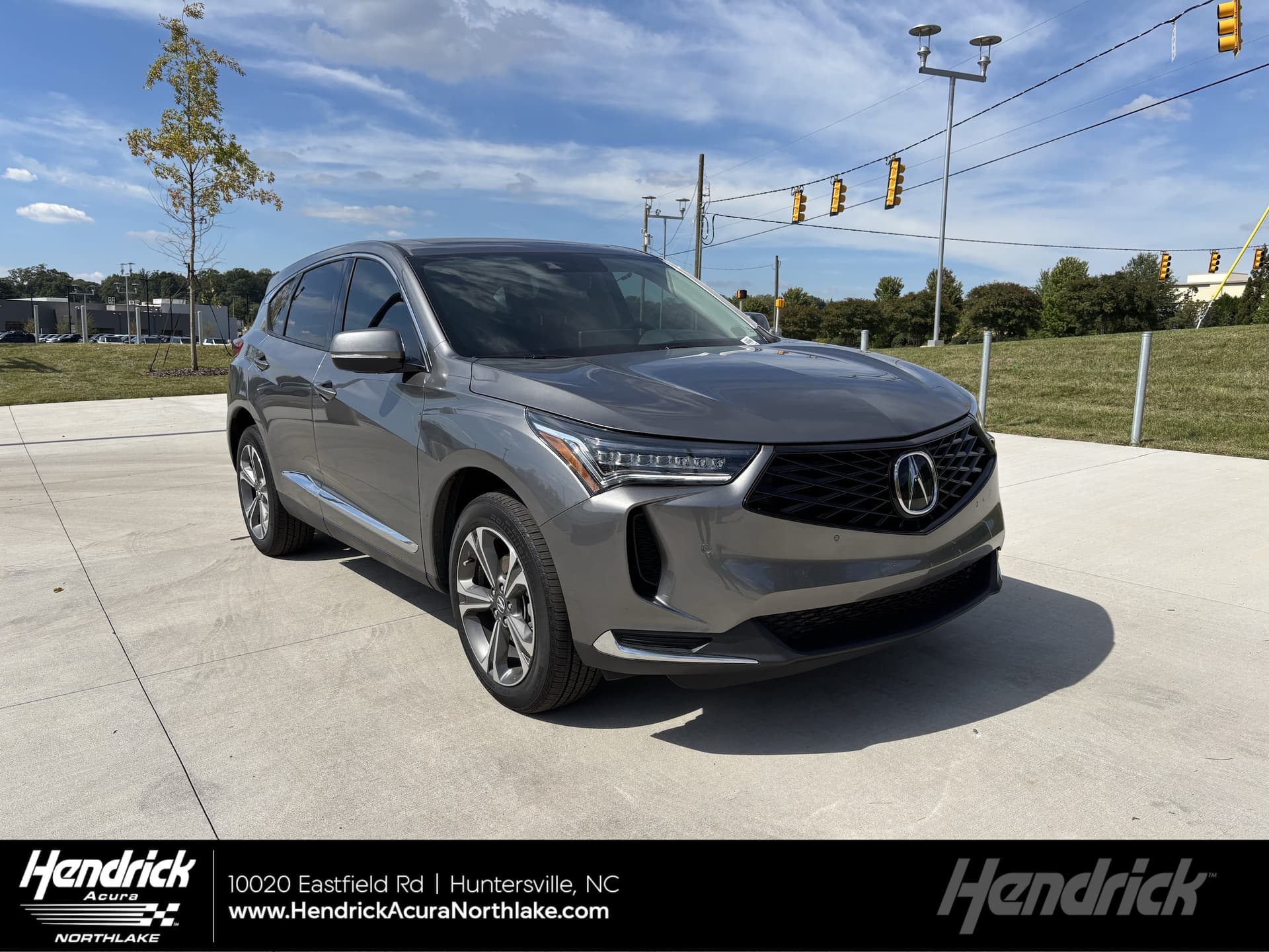 2025 Acura RDX Base — photo 1 of 38