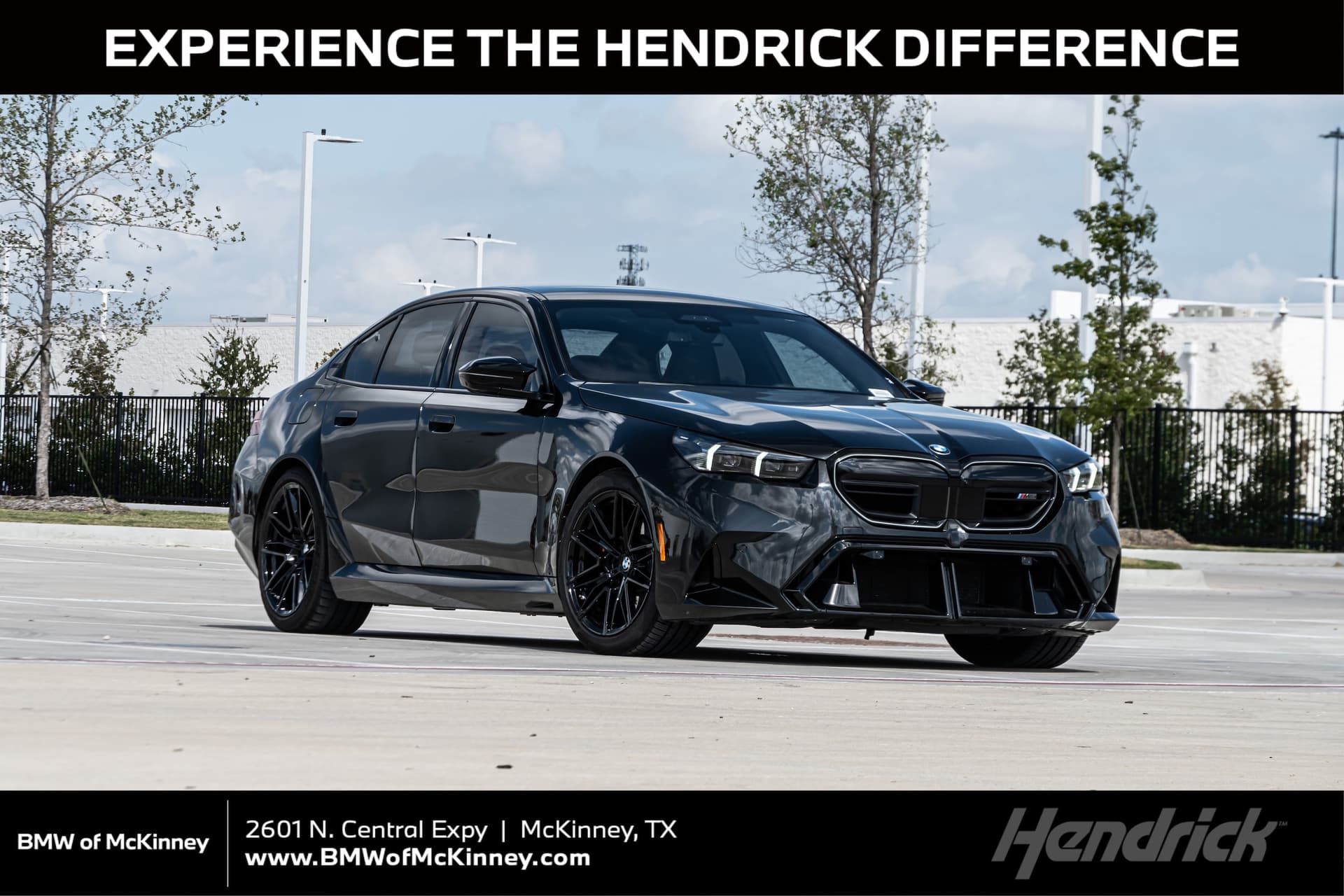 2025 BMW M5 Base — photo 1 of 37