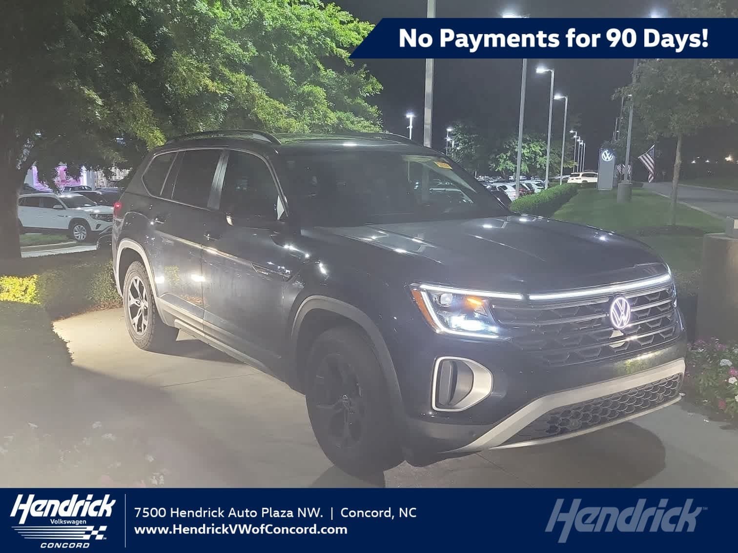 2024 Volkswagen Atlas 2.0T Peak Edition SE w/Technology — photo 1 of 11