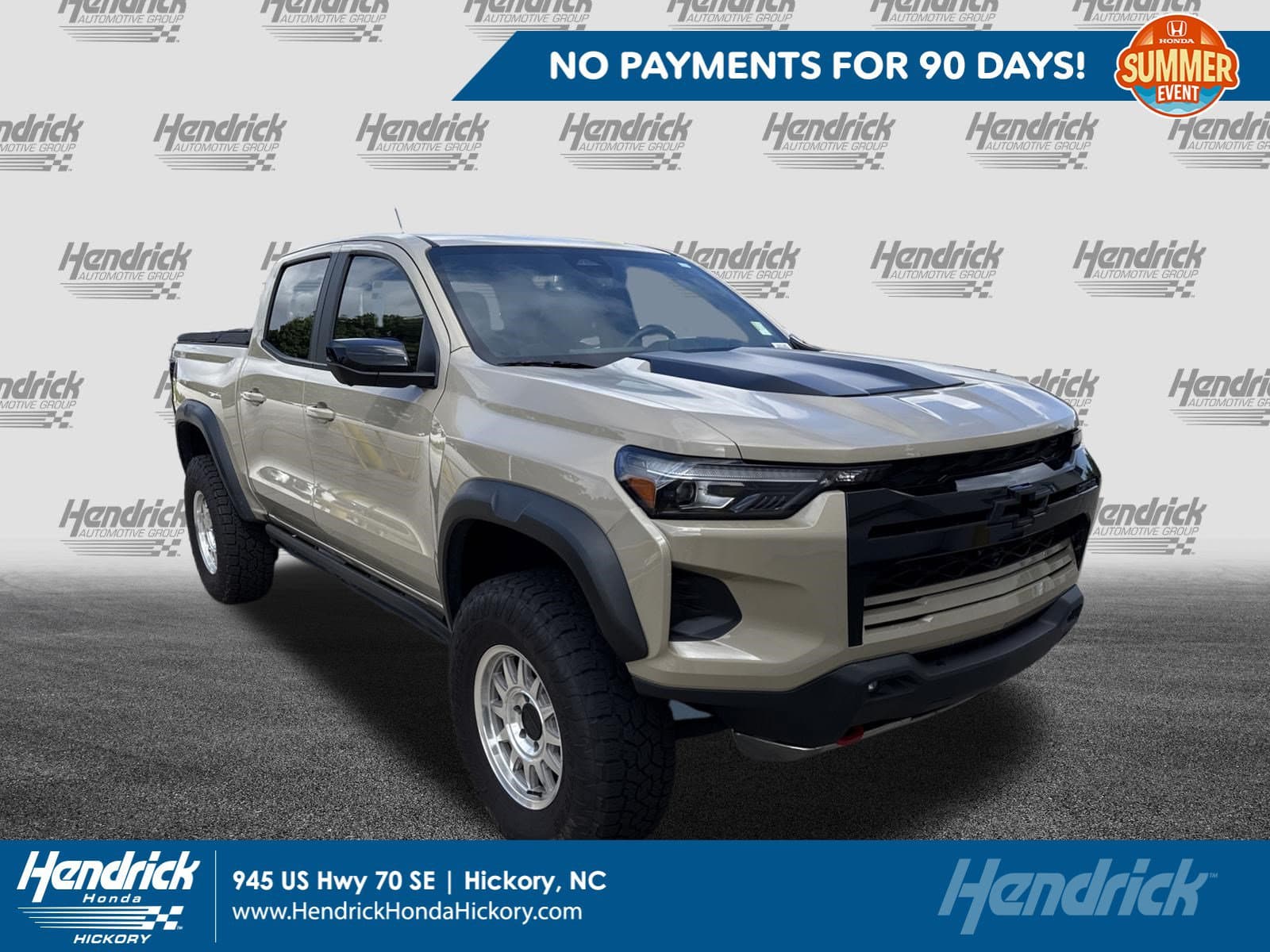 2024 Chevrolet Colorado Base — photo 1 of 37