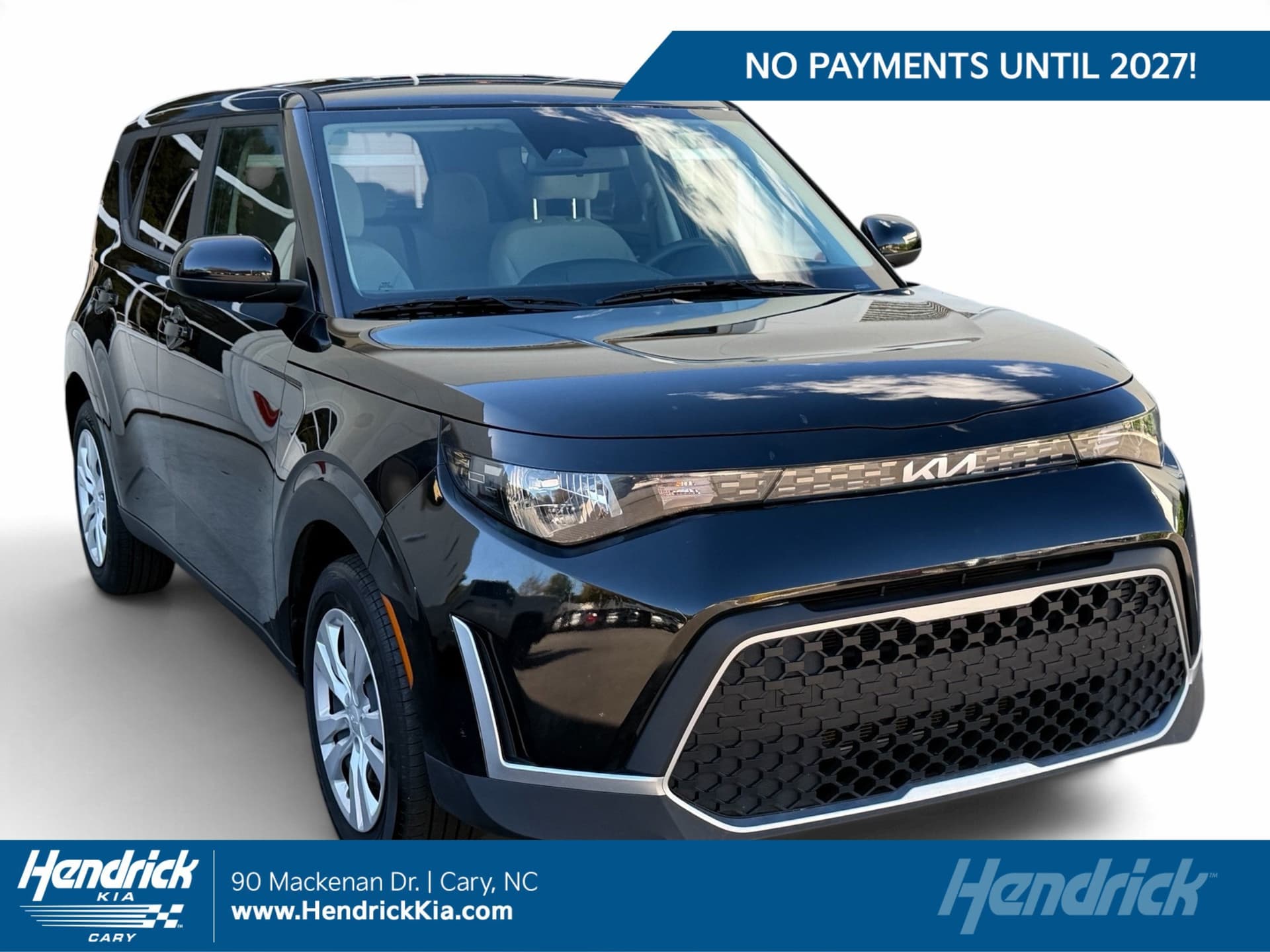 2025 Kia Soul LX — photo 1 of 35