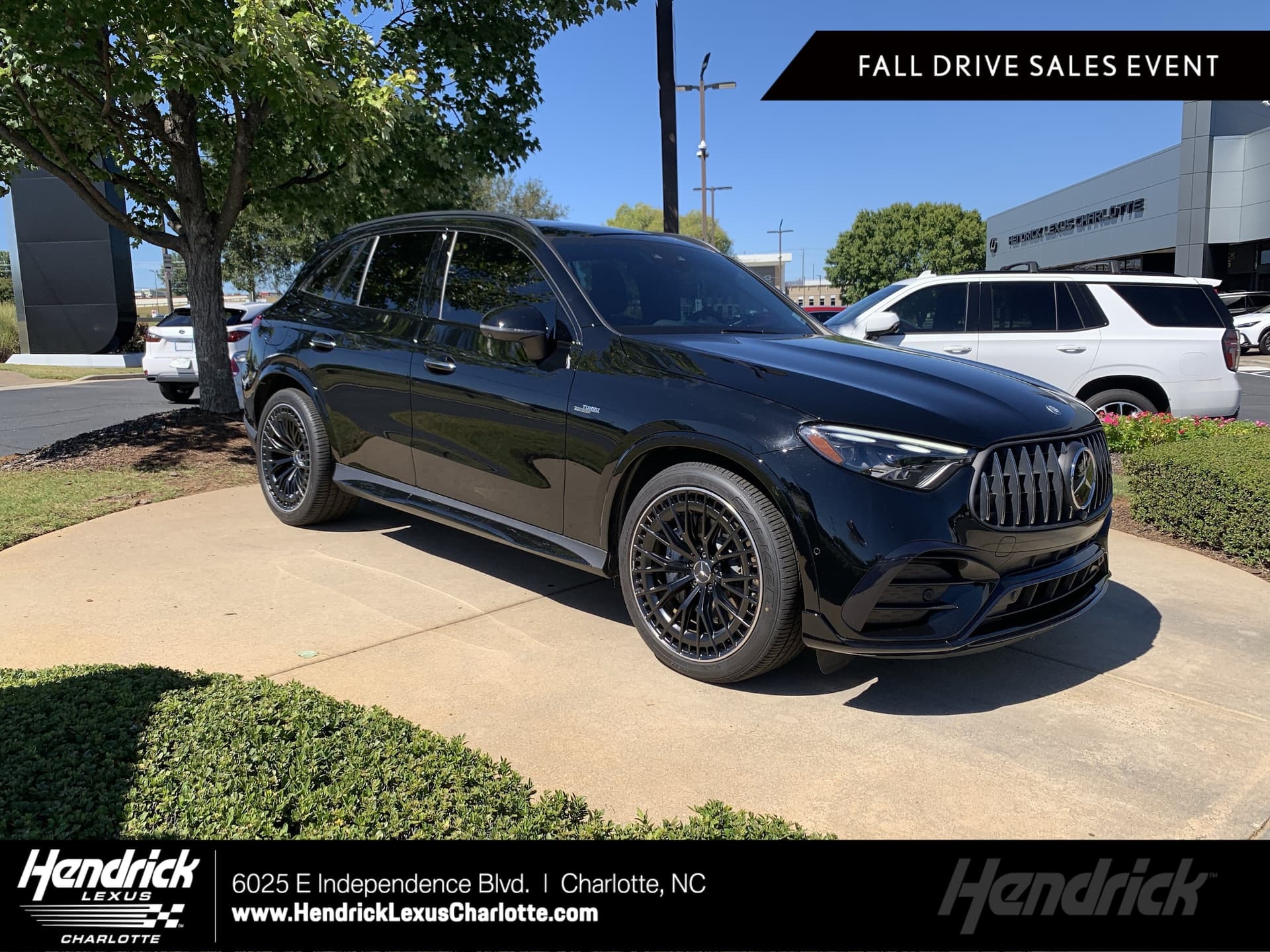 2025 Mercedes-Benz GLC Base — photo 1 of 36