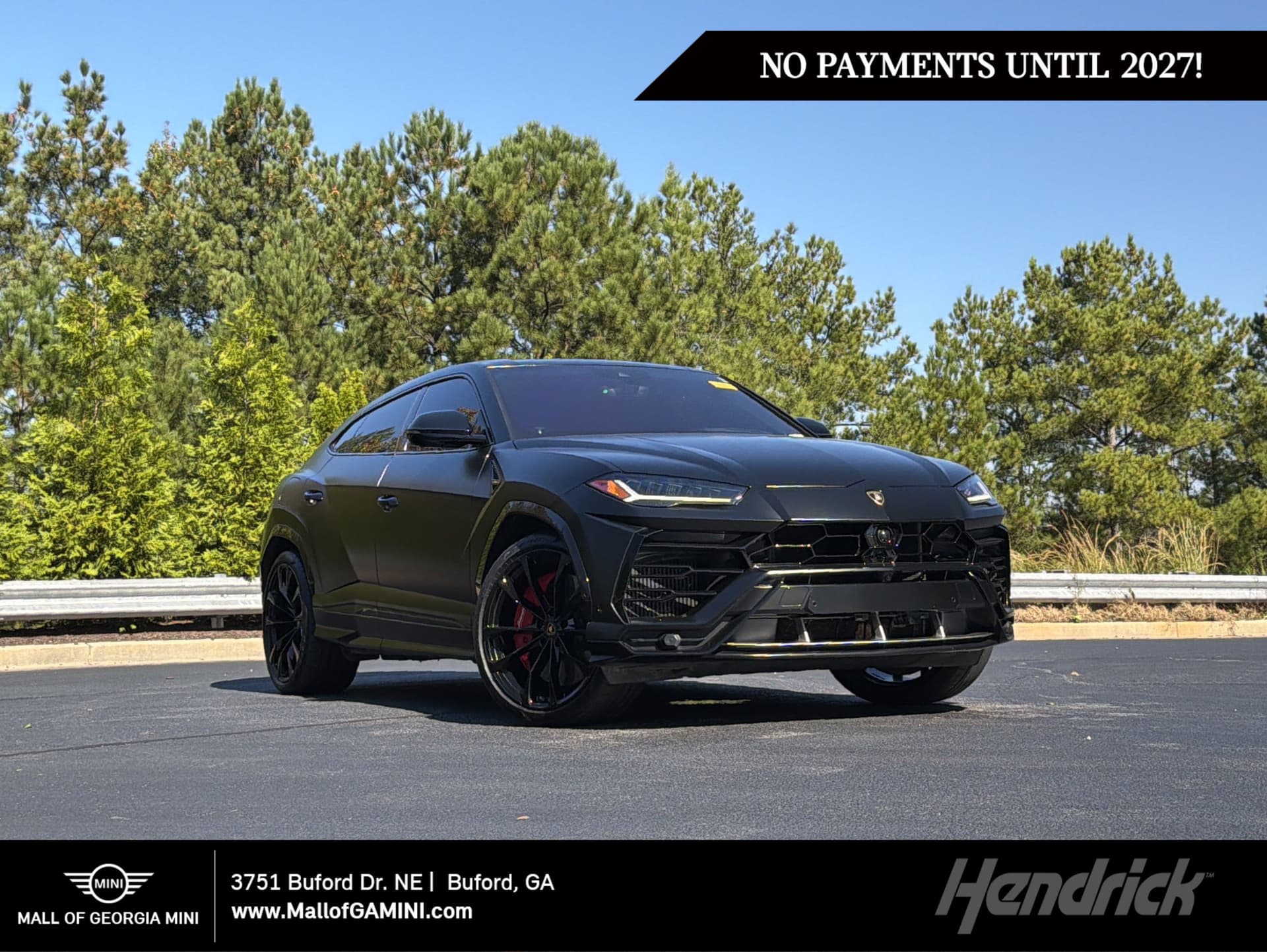 2020 Lamborghini Urus Base — photo 1 of 26