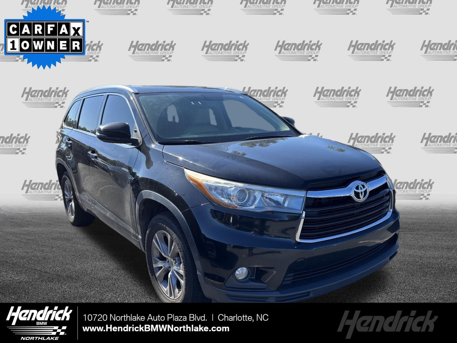 2015 Toyota Highlander XLE — photo 1 of 38