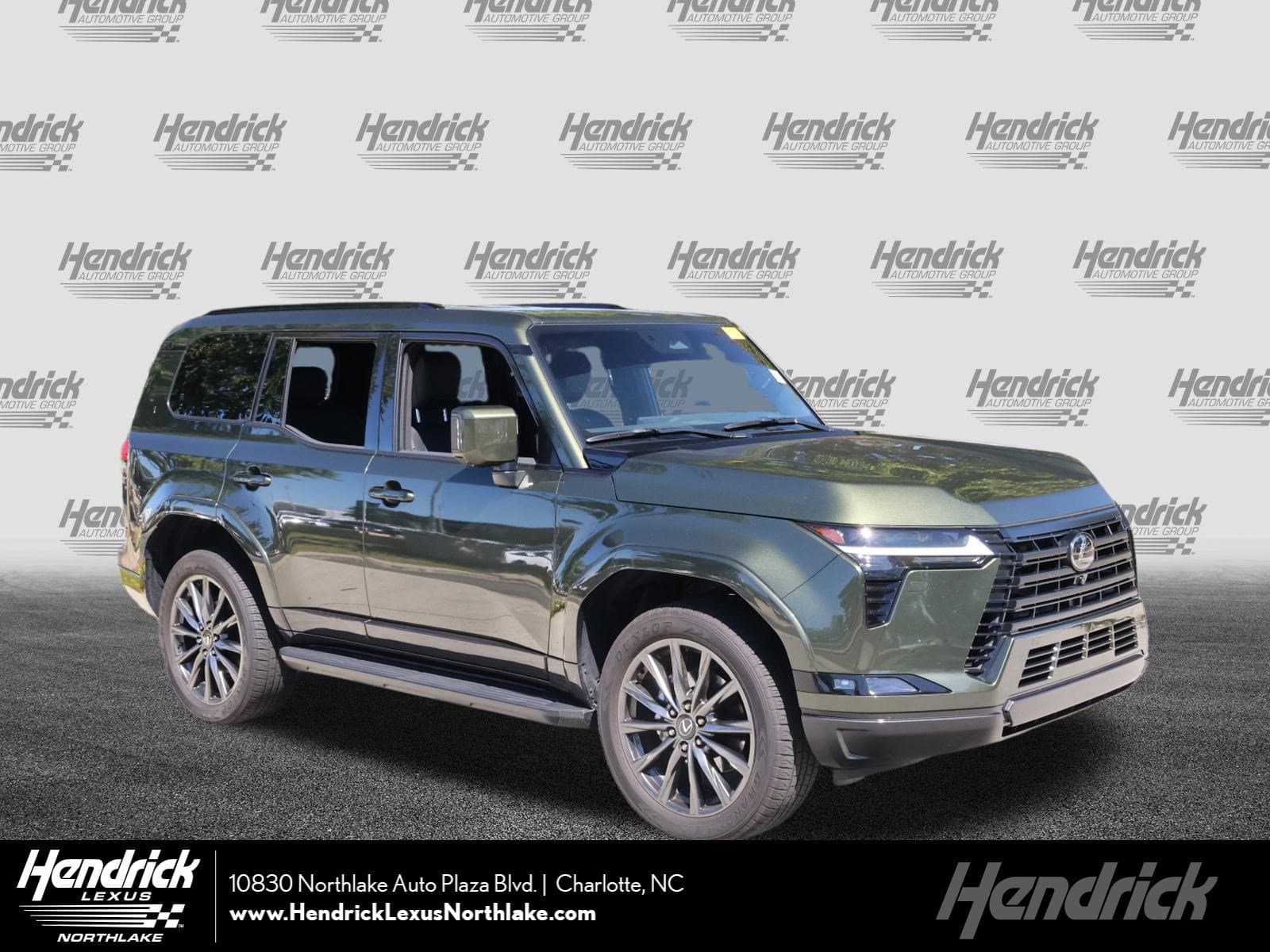 2025 Lexus GX Base — photo 1 of 38