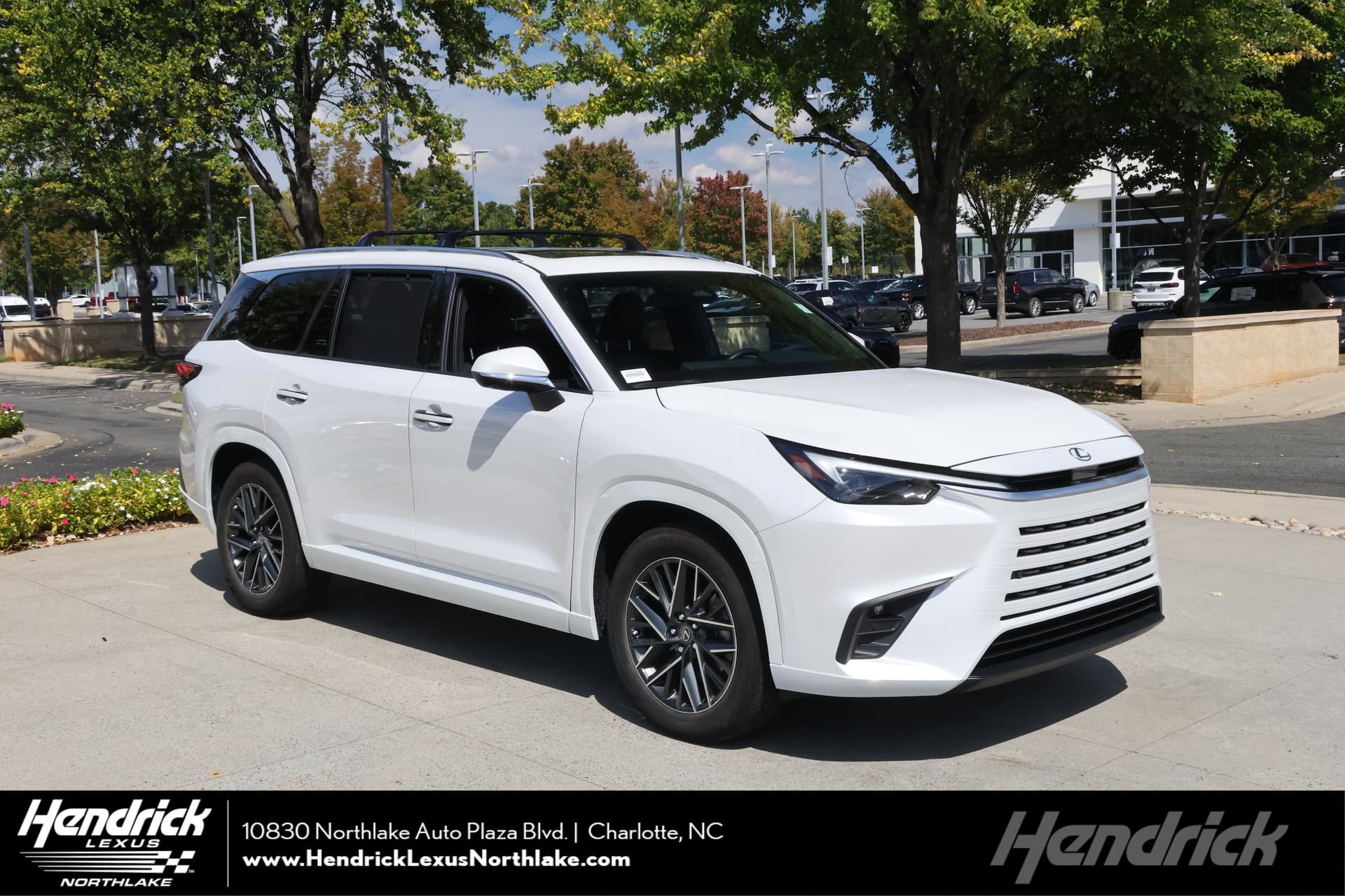 2025 Lexus TX Base — photo 1 of 37