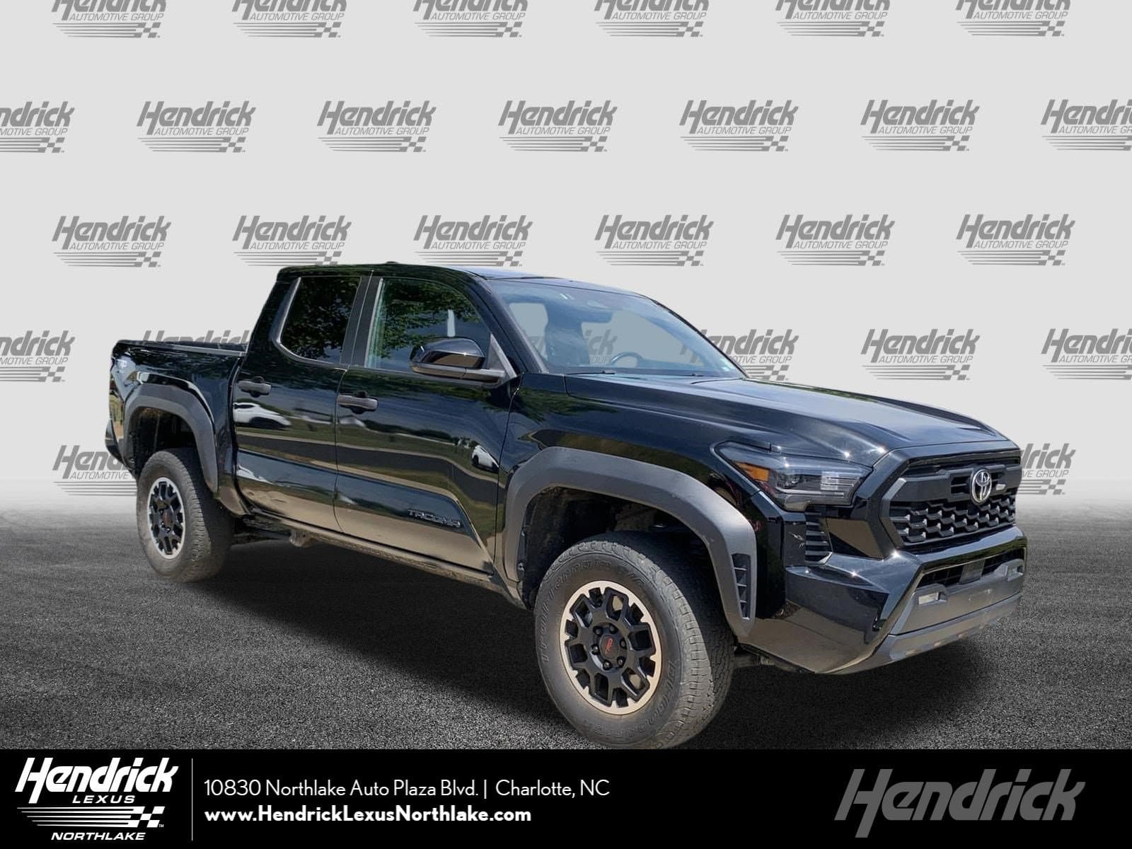 2024 Toyota Tacoma 4WD TRD Off Road — photo 1 of 36
