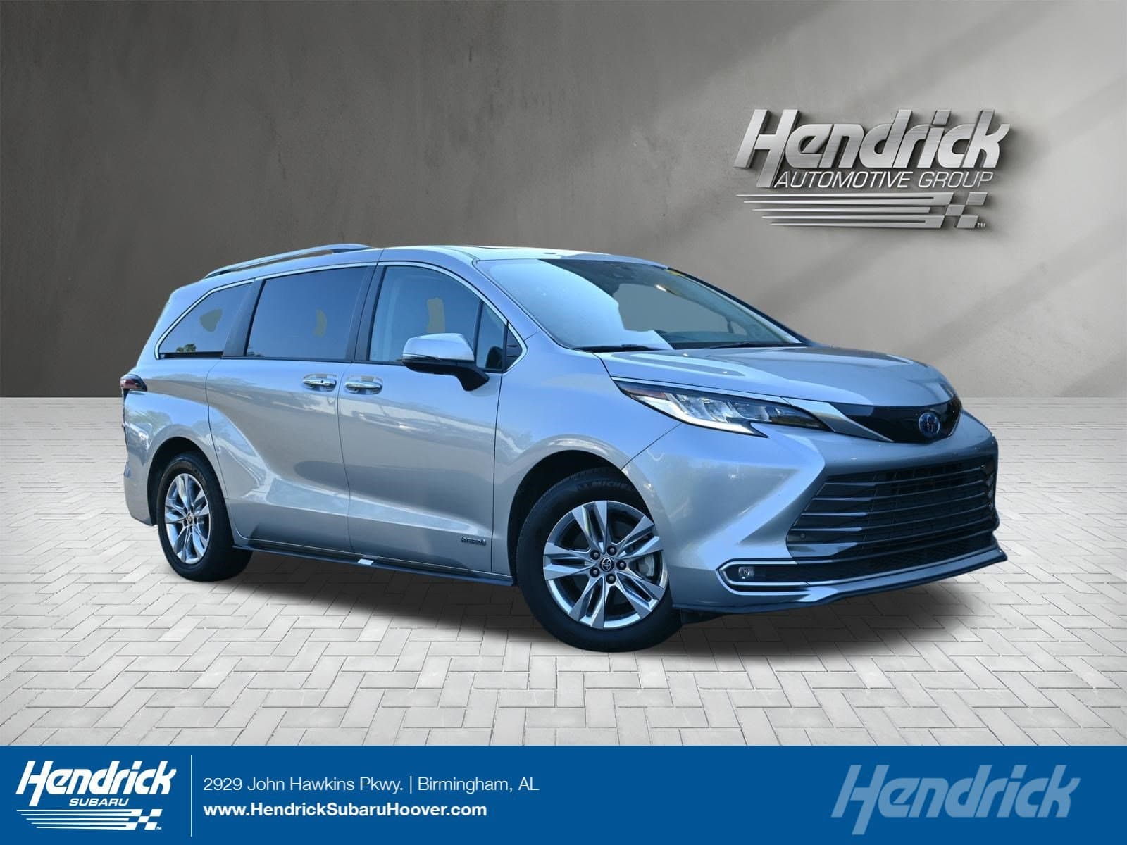 2021 Toyota Sienna Limited — photo 1 of 20