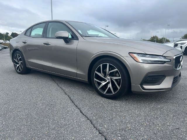 2020 Volvo S60 Base — photo 1 of 4