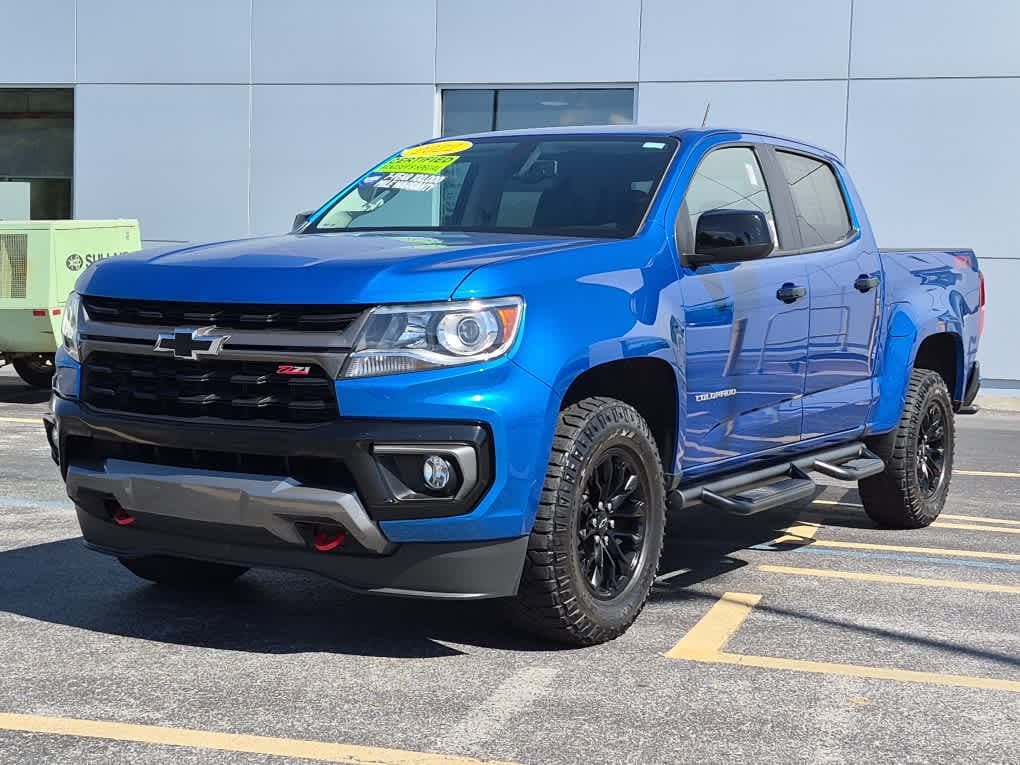 2022 Chevrolet Colorado 4WD Z71 — photo 1 of 21