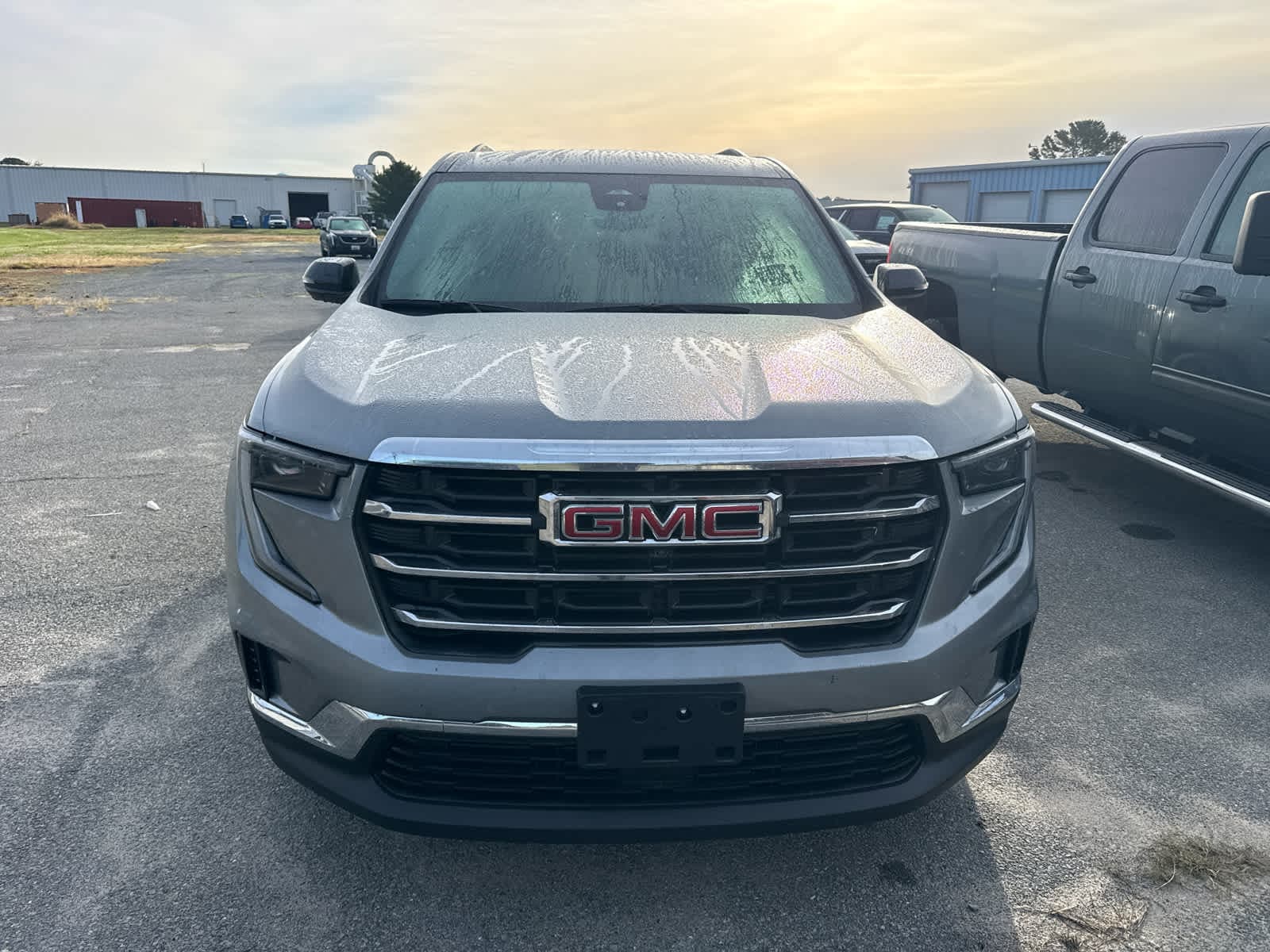 2026 GMC Acadia FWD Elevation — photo 1 of 7
