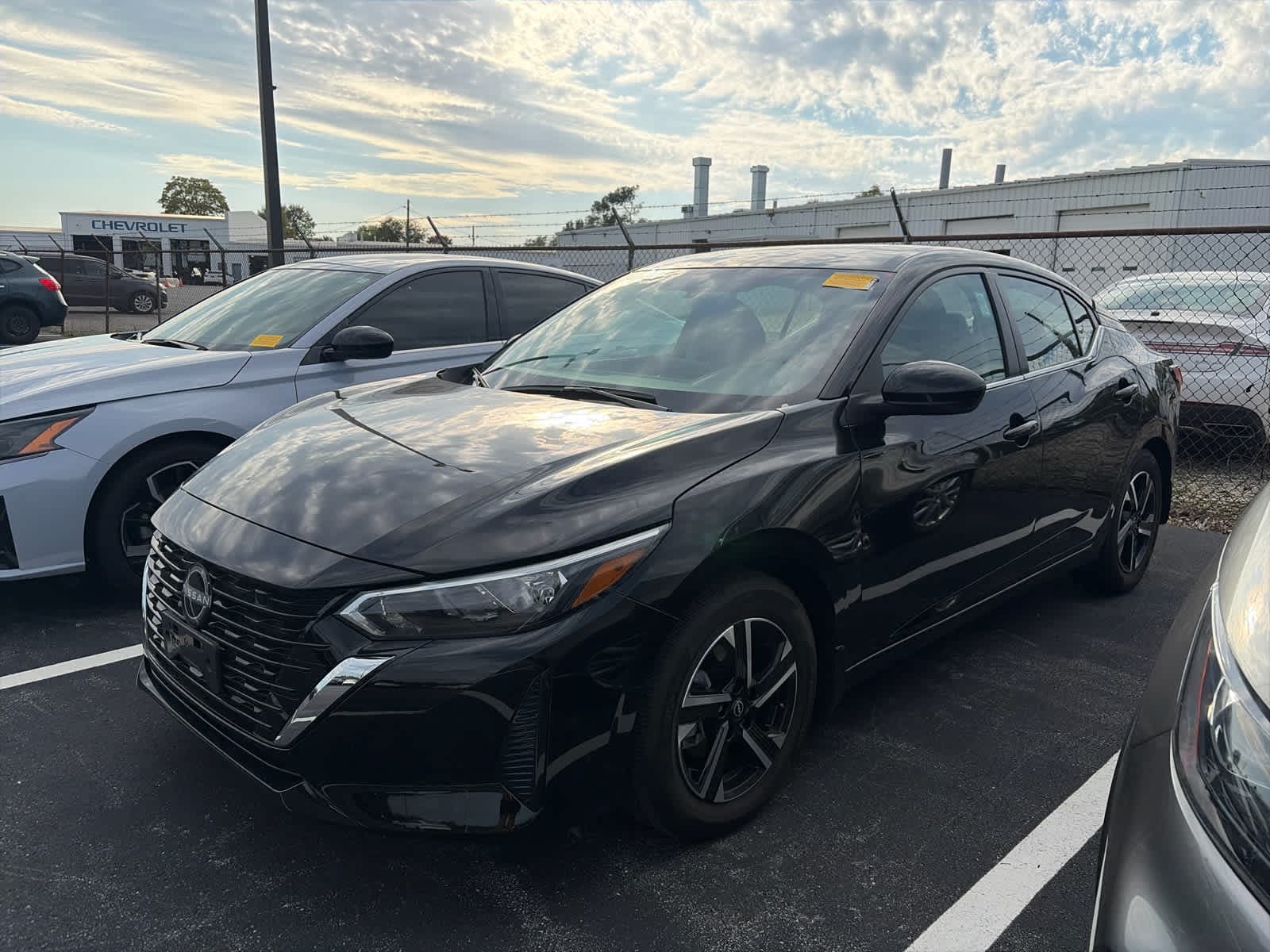 2025 Nissan Sentra SV — photo 1 of 3