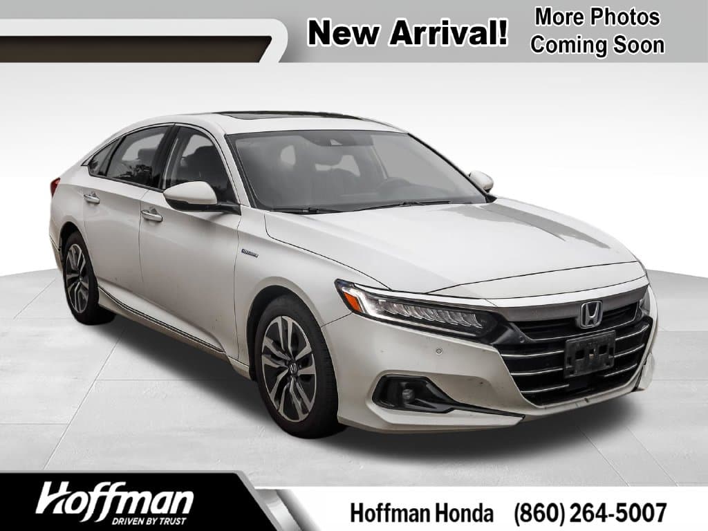 2022 Honda Accord Hybrid Touring — photo 1 of 10