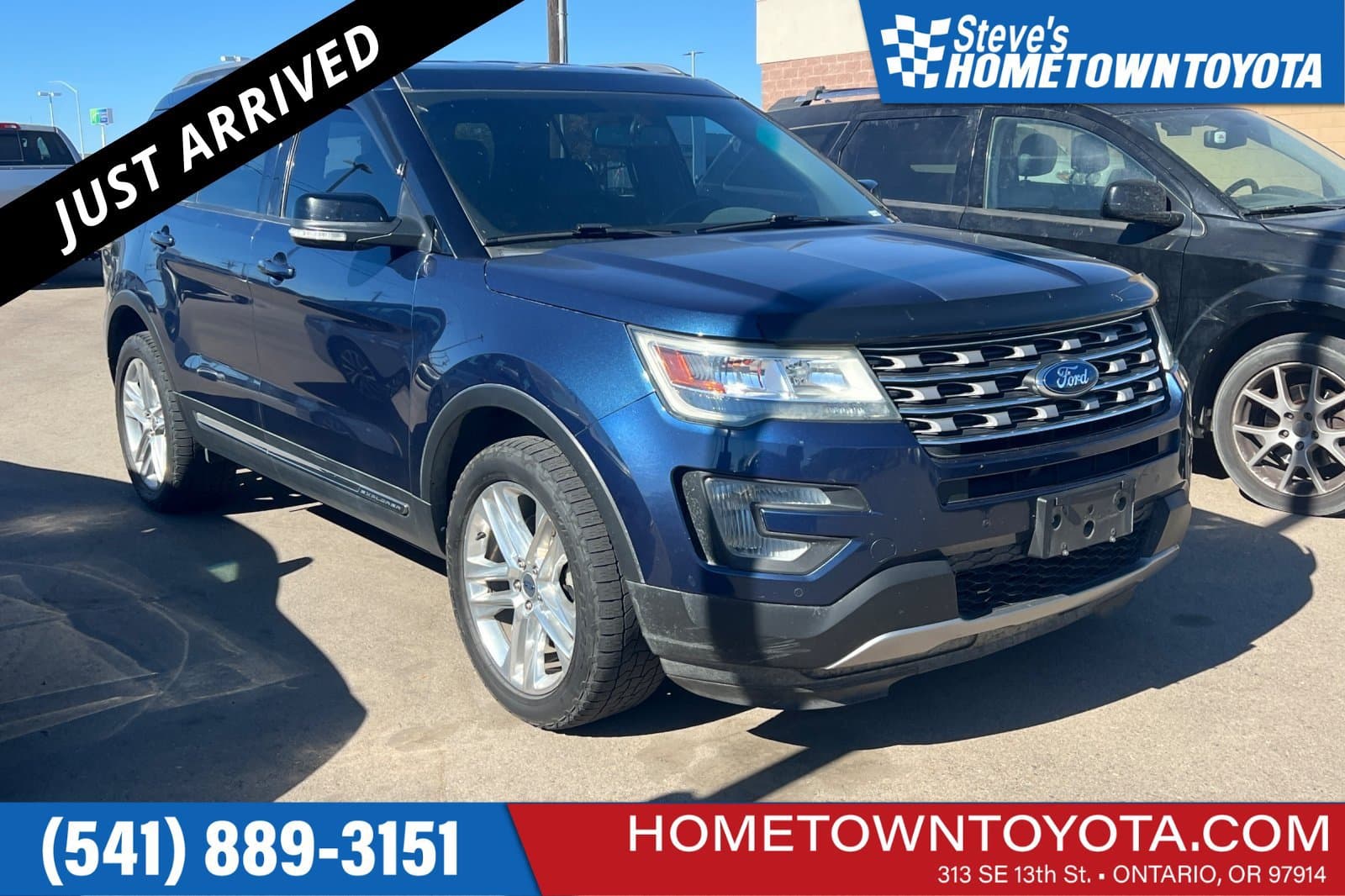 2017 Ford Explorer XLT — photo 1 of 14